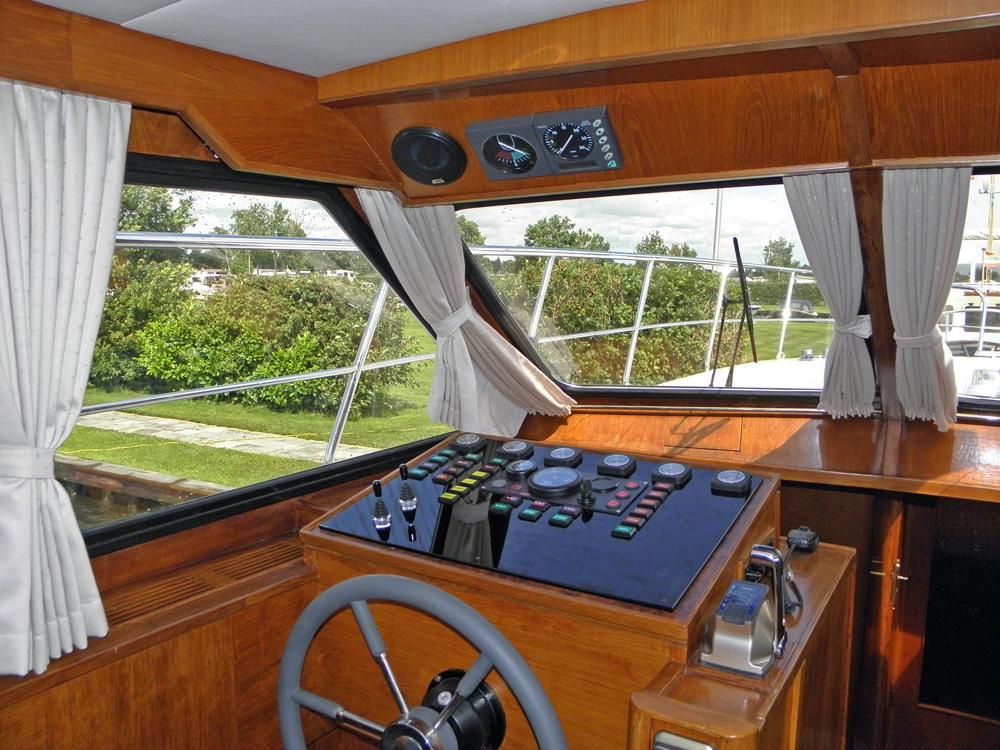 Steuerhaus, Innenausstattung